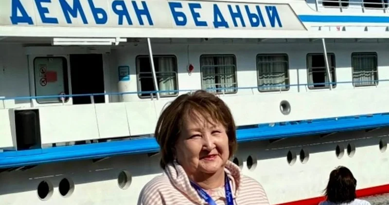“Biz də onun bəngü sularında bir kölgə kimi görünüb keçəcəyik…”