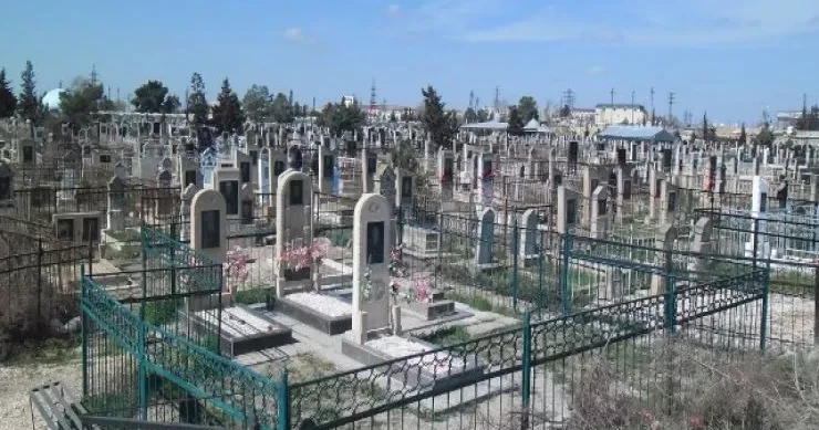 Abşeronda qadınların məzarını qarət edən HƏBS OLUNDU