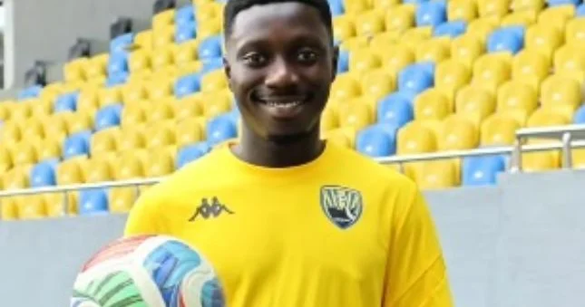 "Kəpəz" belçikalı yarımmüdafiəçi transfer etdi