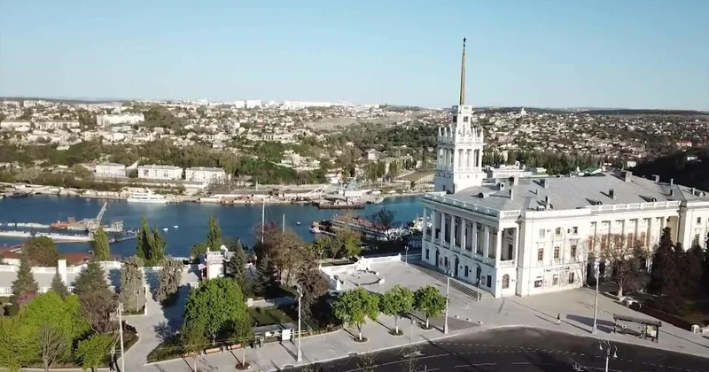 Satqın ukraynalı zabit Sevastopolda öldürüldü