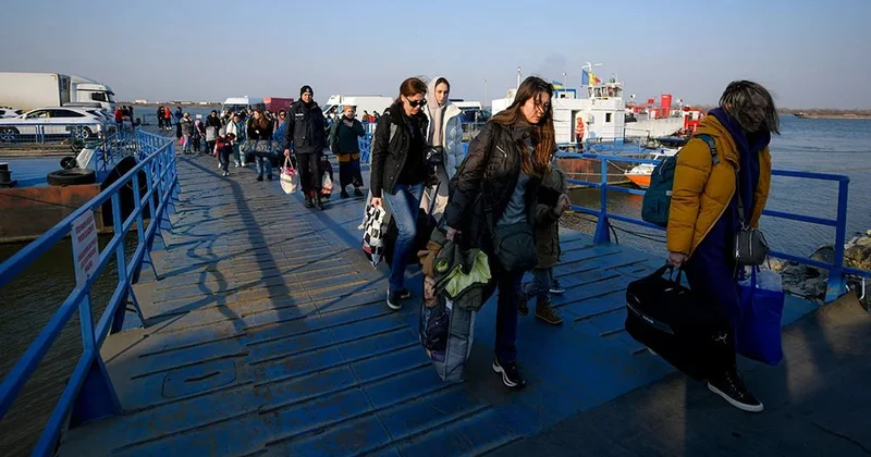 Polşanı rekord sayda ukraynalı qaçqın tərk edib