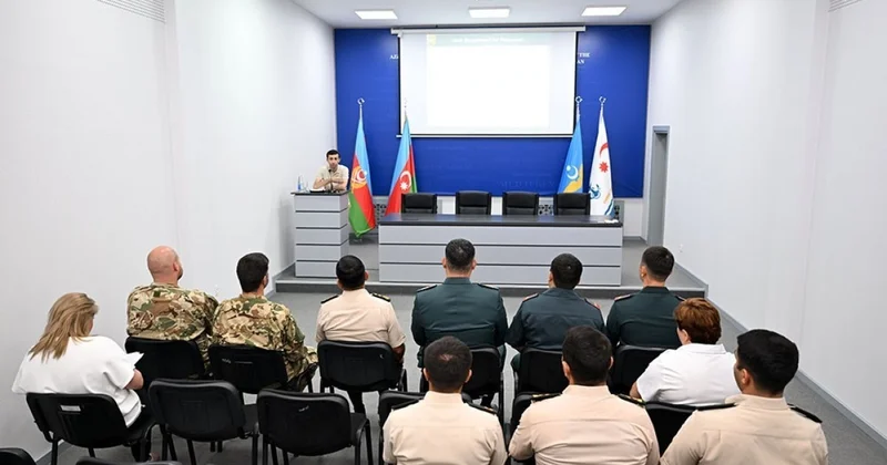 Баку, Будапешт и Астана обсудили взаимодействие в сфере военных коммуникаций ФОТО