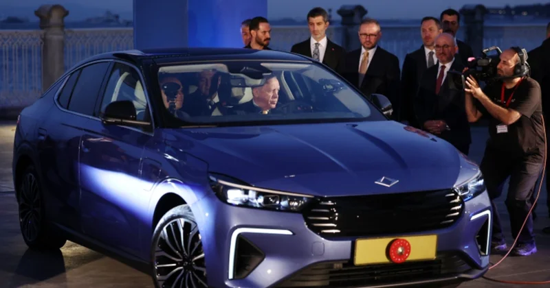 Ərdoğana yeni Togg elektromobili hədiyyə edildi