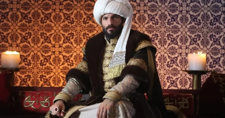 Hollivud ulduzu Mehmed Fetihler Sultanı nda Foto