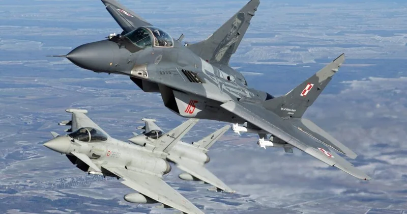 Polşa və NATO qırıcıları havaya qalxdı, HHM sistemləri hazır vəziyyətə gətirildi