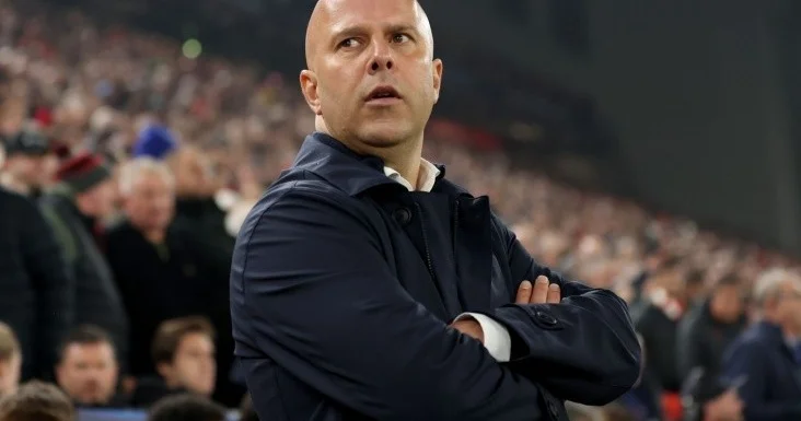 Arne Slot “Liverpul”un böyükhəcmli transfer xərclərinə münasibət bildirib