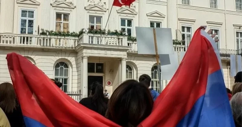 İrəvanda yeni mərhələ: Türkiyə Ermənistan danışıqları regiona hansı mesajı verir?