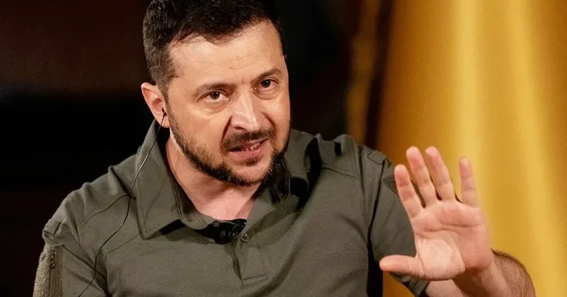 Зеленский: НАТО может эффективно ответить на атаку дронов со стороны России