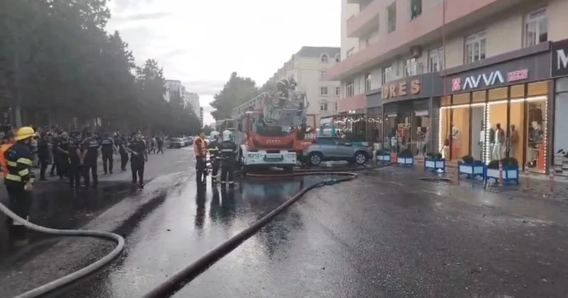 В Хырдалане произошел пожар в жилом здании (ФОТО/ВИДЕО)