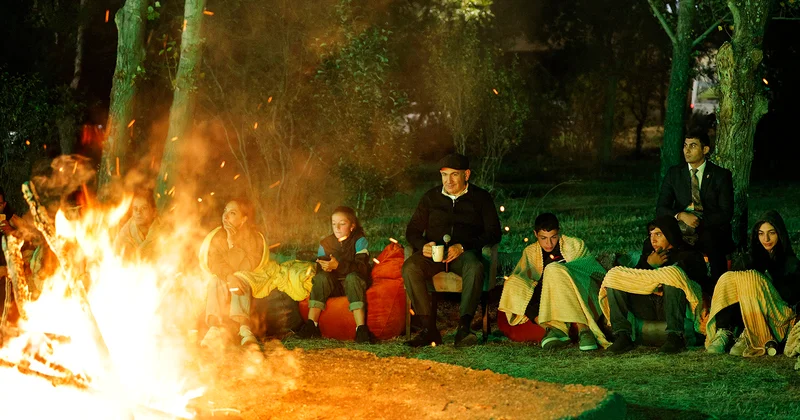 Paşinyan Göyçə sahilində tonqal başında kimlərlə görüşdü?.. FOTOLAR