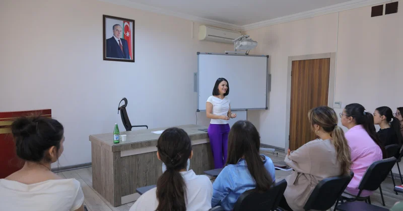 Naxçıvan televiziyasında “Jurnalistika təlimi” layihəsi davam edir