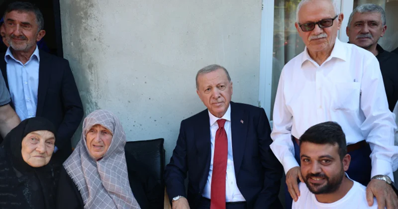 Anadan olduğu Rizəyə gedib qonşuları ilə görüşdü Fotolar
