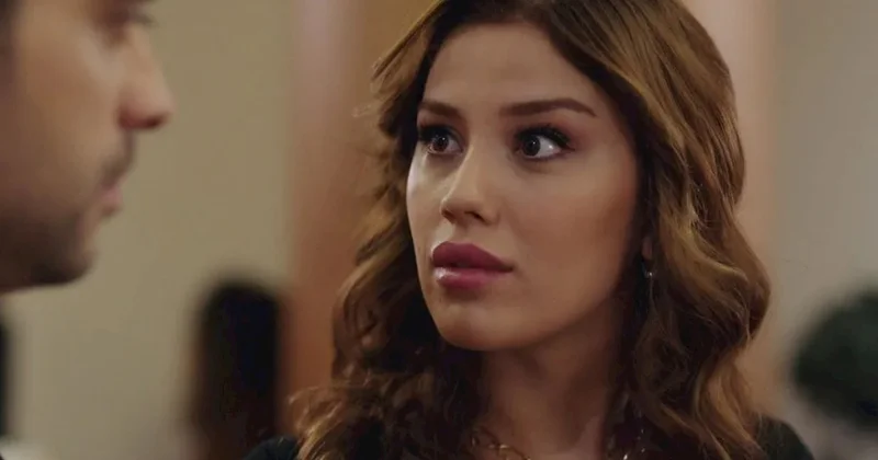 “Kızılcık Şerbeti”nin Aylini nişanlandı FOTOLAR