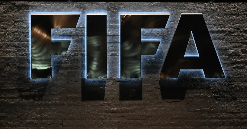 FİFA nın pulunu mənimsədilər, futboldan ömürlük cəza aldılar