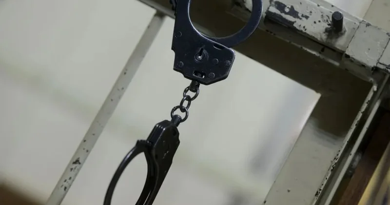 Полиция задержала подозреваемых в распространении порно