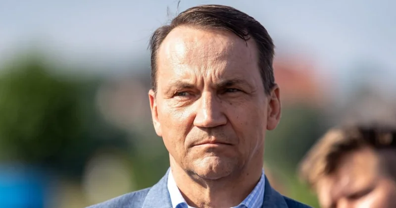 Sikorski: Rusiyanın müharibədə Polşanı məğlub etmək şansı yoxdur