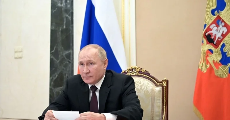Putin BRİKS in yeni investisiya platformasının əhəmiyyətindən danışıb