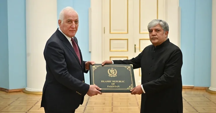 Pakistan Ermənistan münasibətlərində yeni mərhələ: Azərbaycan bundan nə qazanır?