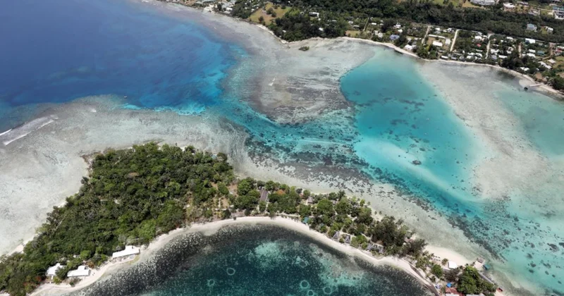 Vanuatuda gəminin batması nəticəsində 30 nəfər itkin düşüb