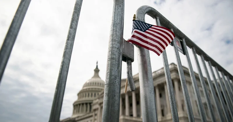 США уже не те по версии Axios
