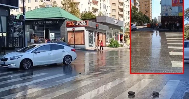 У метро Ази Асланов прорвало канализацию: проблема длится уже пять дней