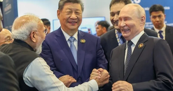 Szinpin və Modi sammitdə Putinə nə təklif ediblər?