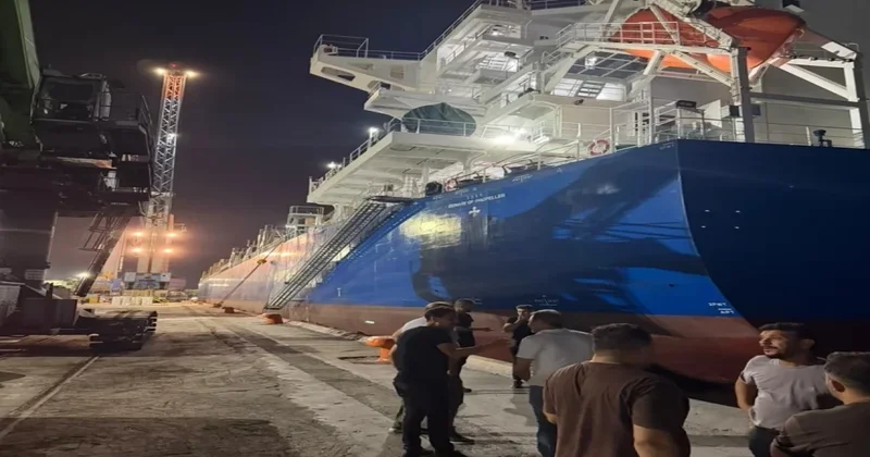 В Турции на судне в порту обнаружено 350 кг кокаина ФОТО