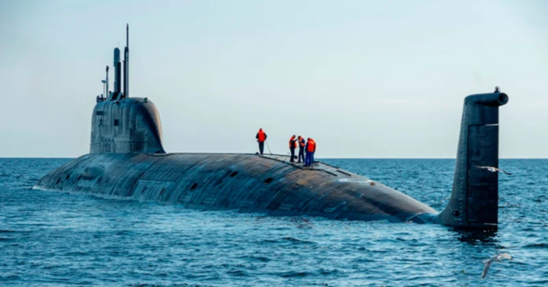 NATO sularında Rusiya sualtı qayığı müşahidə edilib