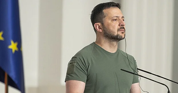 Sosial şəbəkə istifadəçiləri Zelenskini sərt tənqid ediblər..?