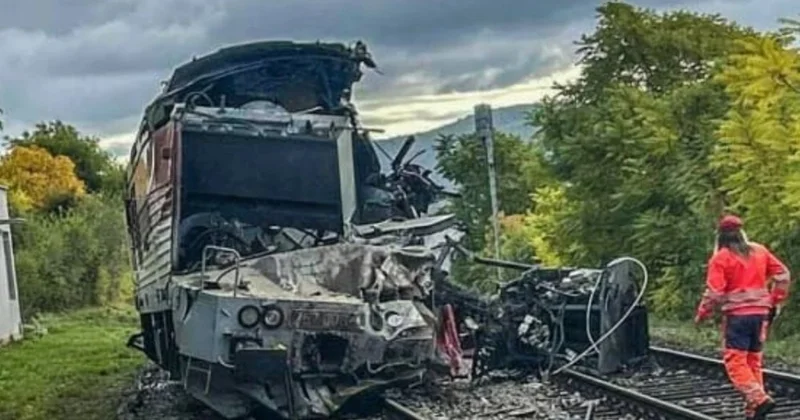 Slovakiyada iki qatar toqquşdu: Çox sayda yaralı var