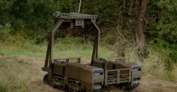 Ukrayna 620 kiloqramlıq robotu ön cəbhəyə yerləşdirib...