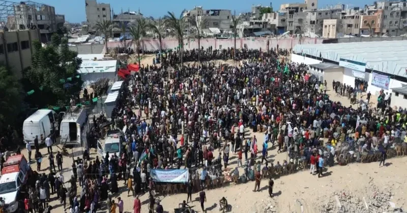 Azad edilən fələstinli məhbuslar Ramallah və Qəzzaya aparılıb