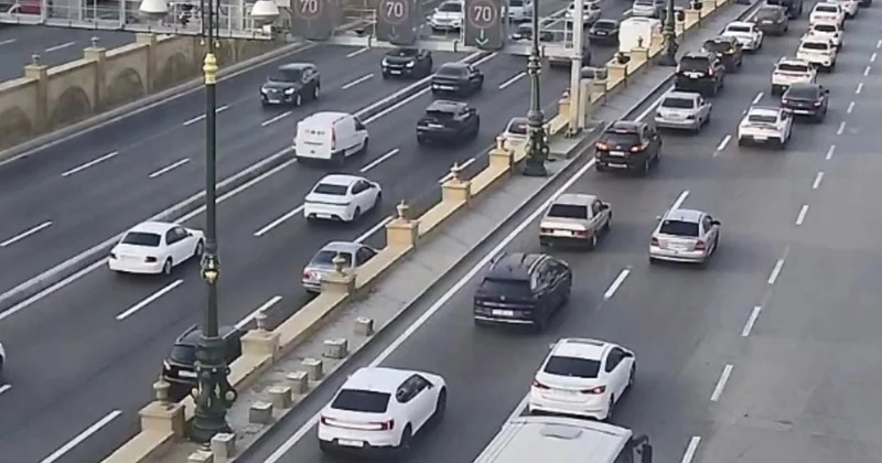 Bu yollarda sıxlıq var SİYAHI