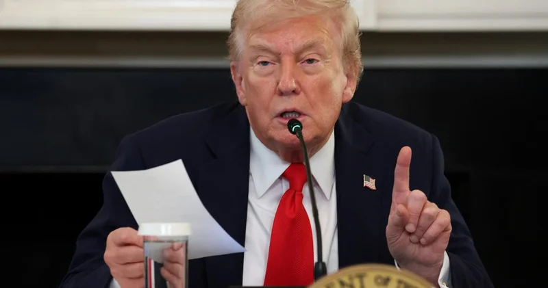 Новые 100% пошлины Трампа против Китая вступят в силу 1 ноября