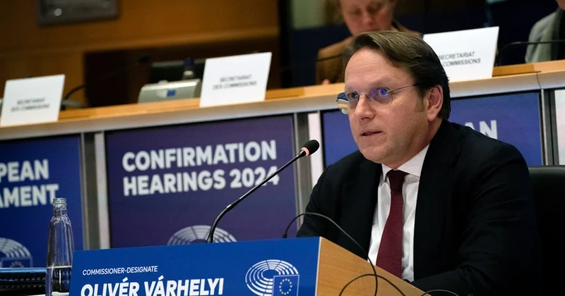 Varheli Aİ yə qarşı casusluq ittihamlarını rədd edib