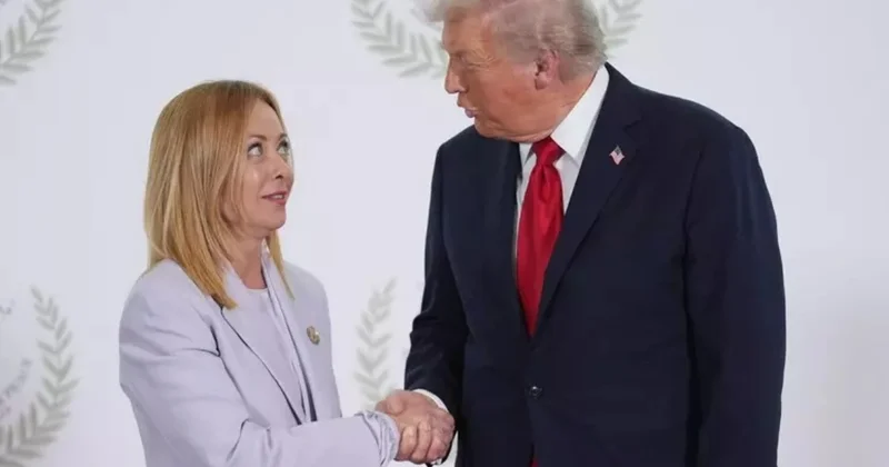 Tramp Melonini zarafatyana salamlayıb