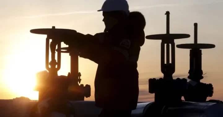 OPEC xam neft istehsalını artırıb, qlobal neft tələbi proqnozunu isə dəyişməyib
