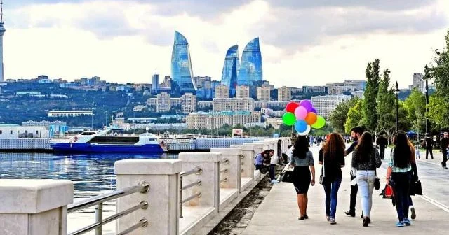 Turist Azərbaycanda ruslara münasibətdən danışıb…