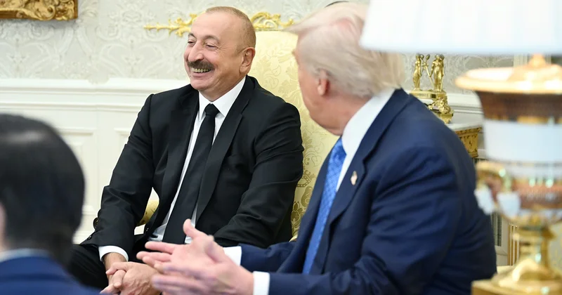 İlham Əliyevin Trampın masasındakı yeri… Fotolar