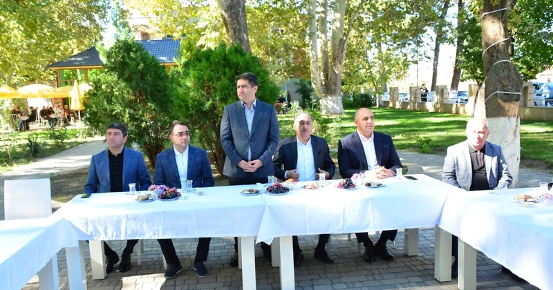 Seymur Orucov növbəti dəfə qazilərlə görüş keçirdi FOTOLAR