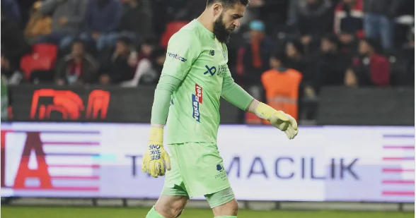 Şahruddin Mbappedən danışdı