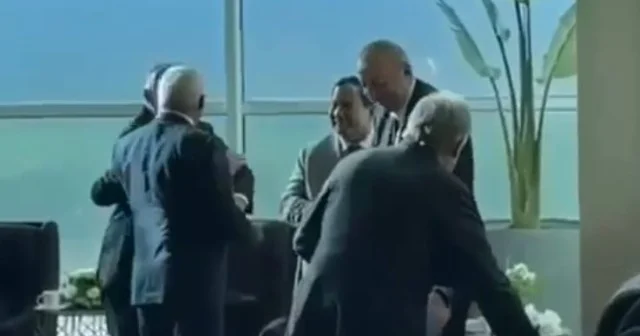 Liderlərin səmimi söhbəti davam edir VİDEO