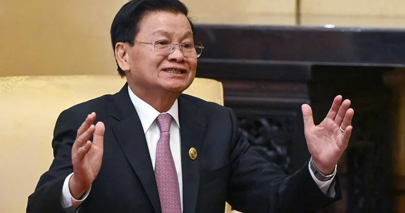 Laos Prezidenti: 44 il əvvəl olduğum Bakını çətinliklə tanıdım
