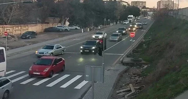 Binəqədi şossesində hərəkət tam məhdudlaşdırılacaq