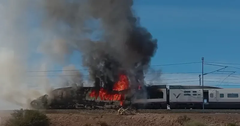 В Испании загорелся скоростной поезд ВИДЕО