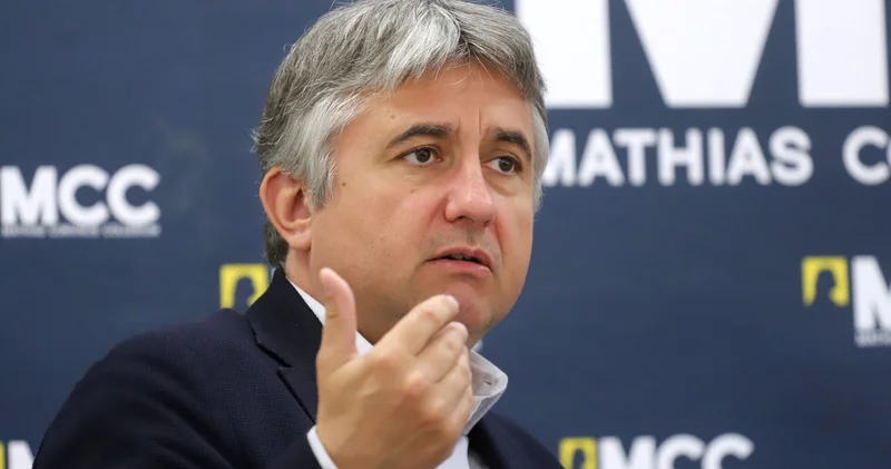 Azərbaycanın neft qaz dəstəyi bizim üçün vacibdir! Macar ekspert