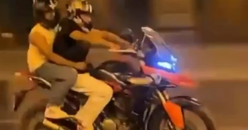 Avtomobil və motosiklet toqquşub, 2 gənc ölüb