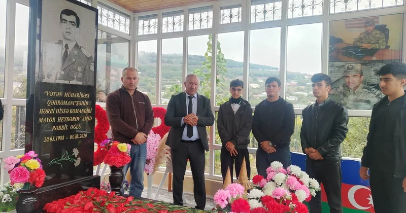 Şəhid ailəsi ziyarət olunub FOTO