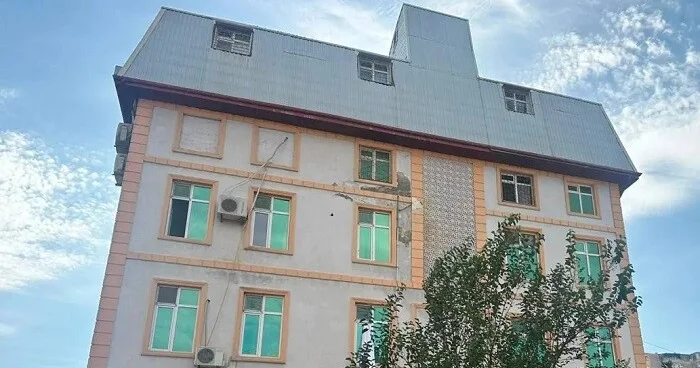 “MediHall Hospital”ın yerləşdiyi bina hərraca çıxarılır: Qiyməti...