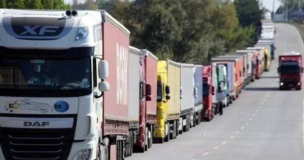Azərbaycanla Qırğızıstan arasında avtomobil daşımaları sadələşdirilir